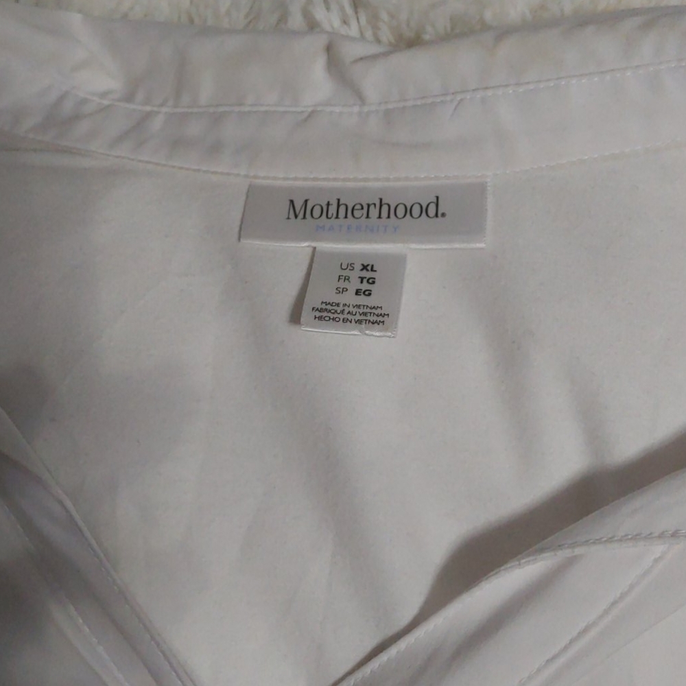 XL motherhood maternity tops- lot of two